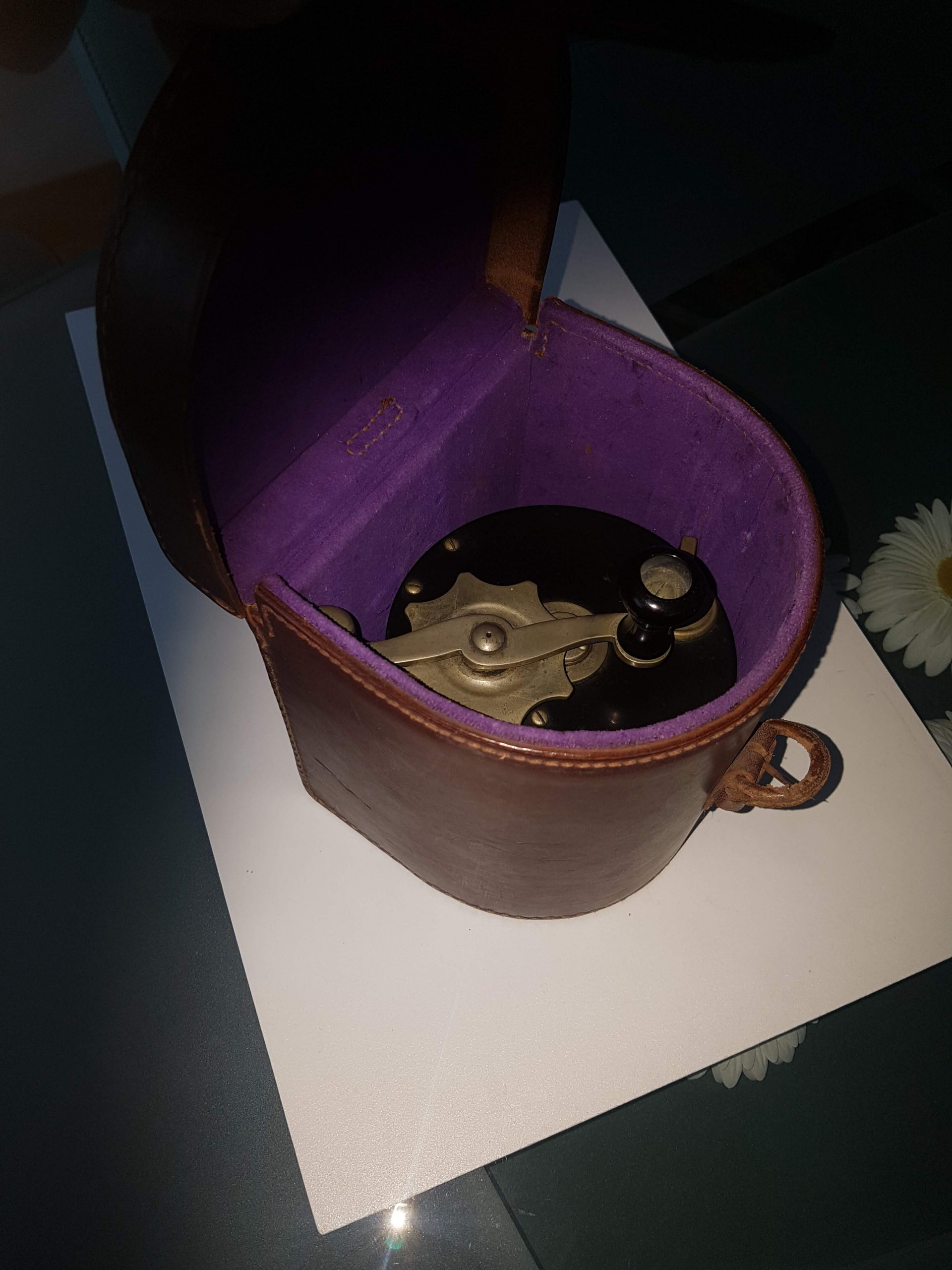 Julius vom Hofe Hochseefischerei Rolle Antik Feinsilber