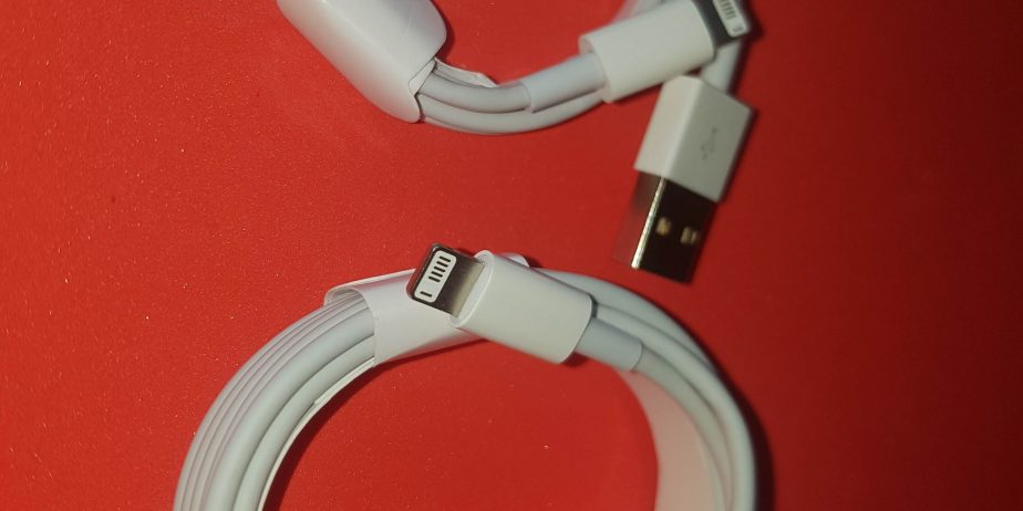 2x Lade/Daten Kabel für  iPhone Handys