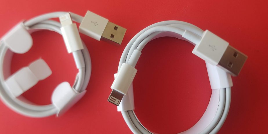 2x Lade/Daten Kabel für  iPhone Handys